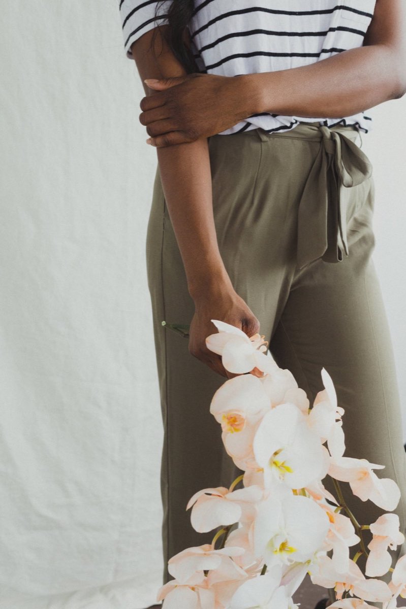 Le large taille haute